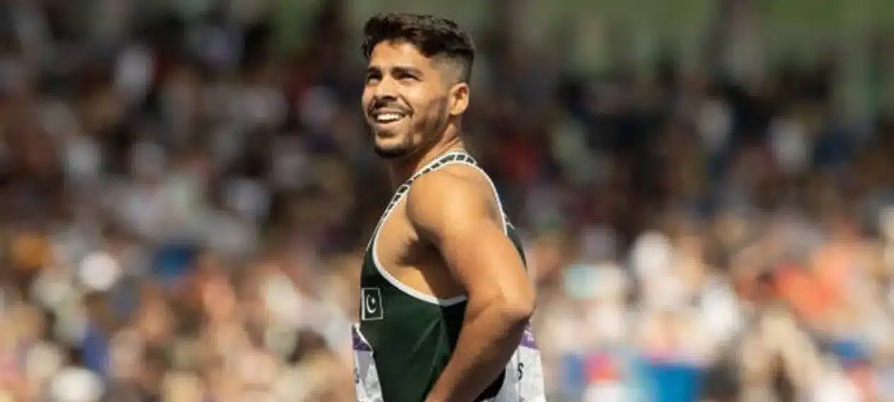 Shajar Abbas excels at the Asian Athletics Championship with a new 100-meter record.