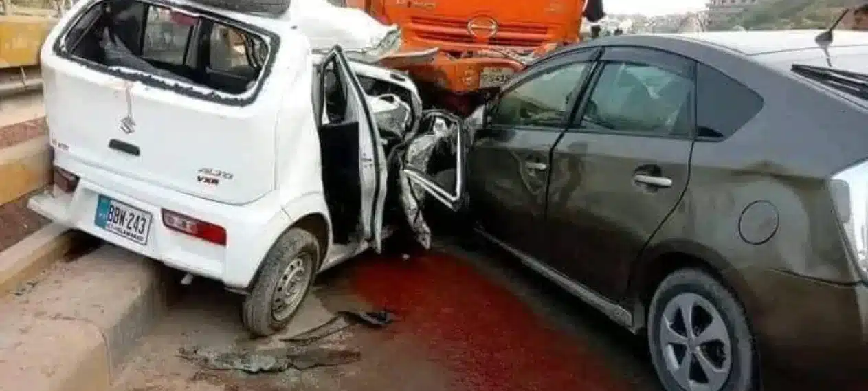 Fatal GT Road Accident in Rawalpindi Causes Traffic Disruption