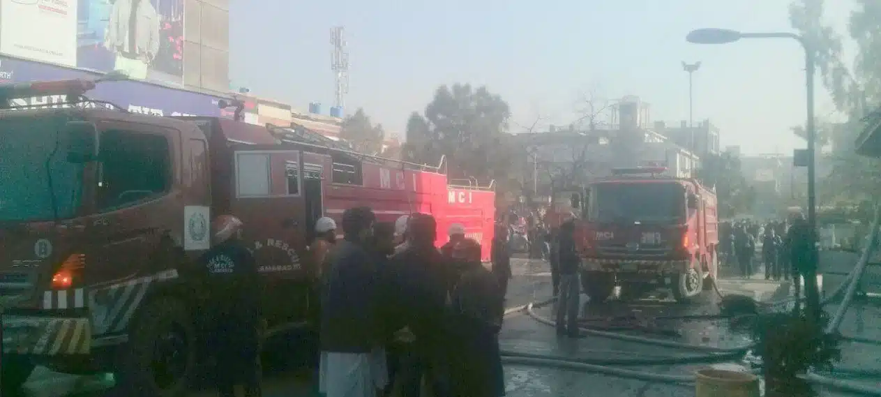 A fire breaks out in a posh residential building in Islamabad.