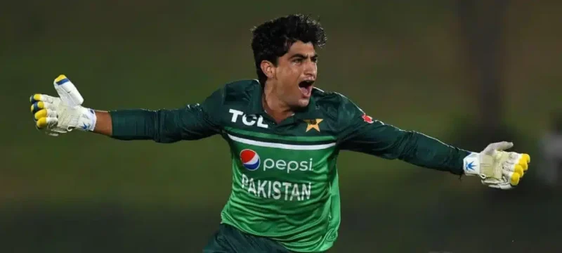 Naseem Shah's Tribute to Late Mother in Photo