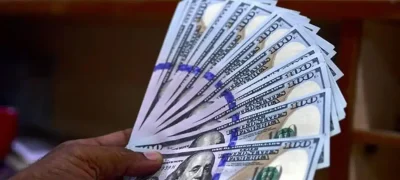 Dollar bounces back against rupee