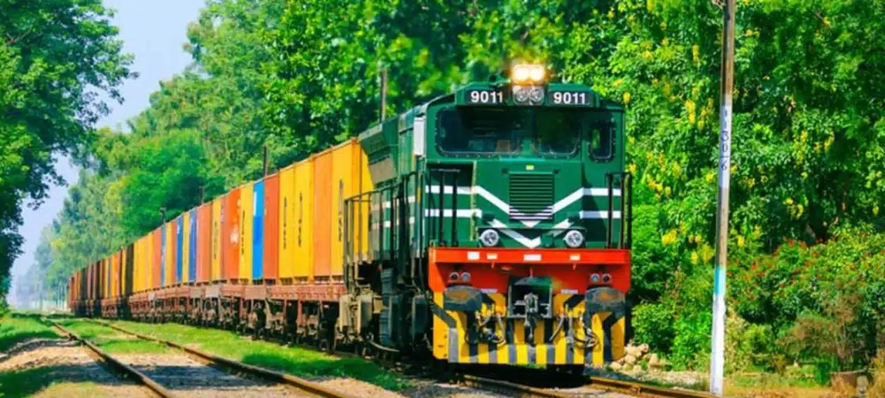 Pakistan Railways Hikes Freight Rates by 5%