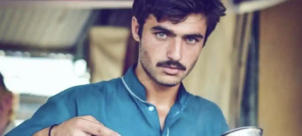 Chaiwala Arshad Khan's Vision: Cafes Benefiting Multiple Households