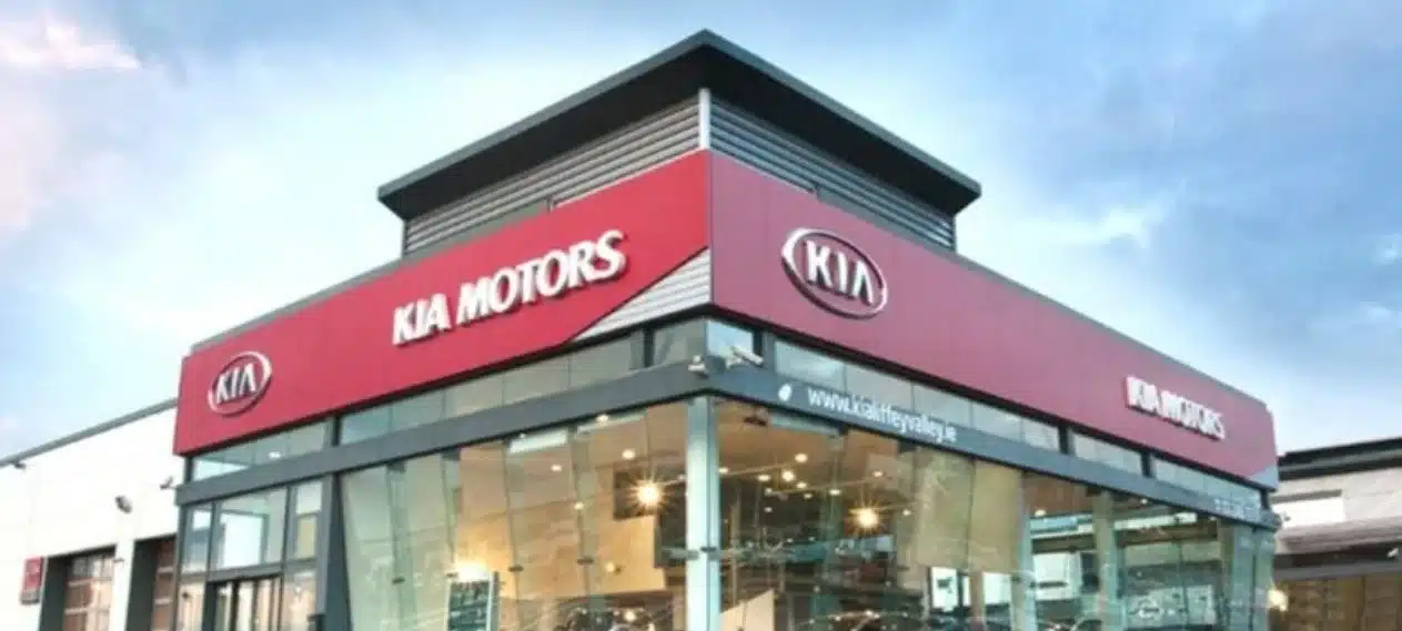 Kia Drops Car Prices by Up to Rs. 500,000