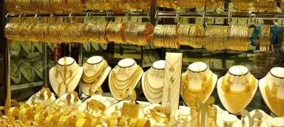 Gold Prices in Pakistan Surge to Rs. 202,000 Per Tola