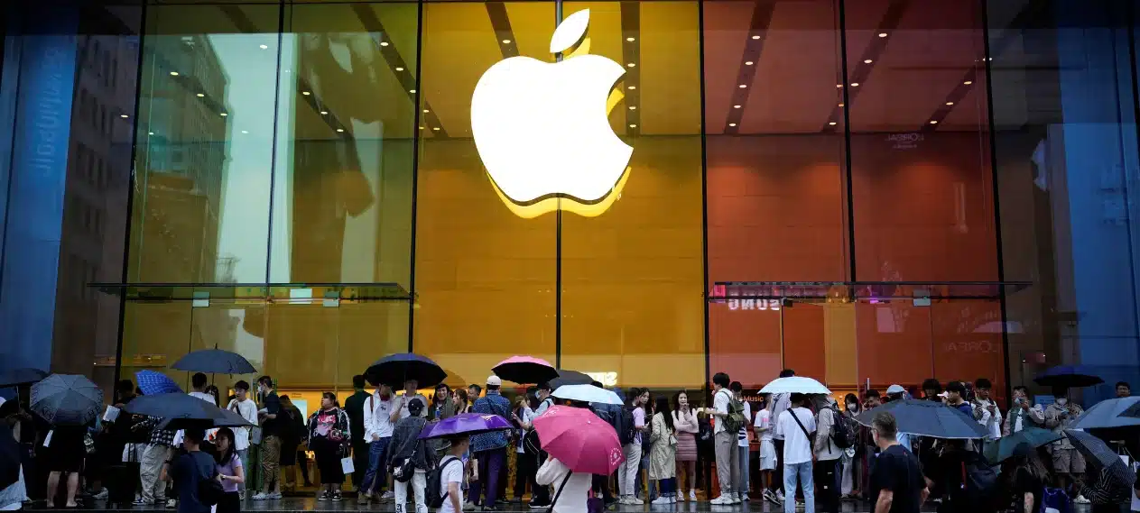 Apple Addresses iPhone 15 Overheating Issues