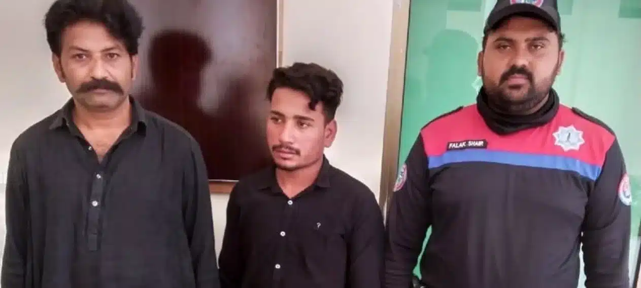 Money-Doubling Scam Swindlers Arrested in Lahore