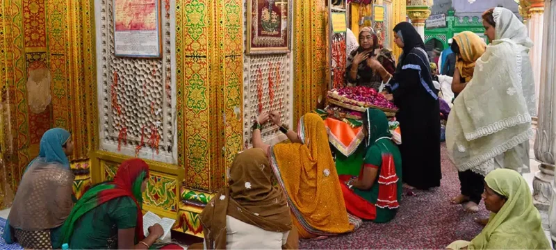 India Grants Visas to 102 Pakistani Pilgrims for Nizamuddin’s Urs