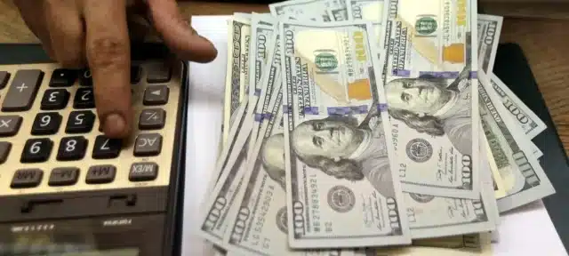 Pakistan Obtained $3.8 Billion in Foreign Loans in First Four Months of Fy24