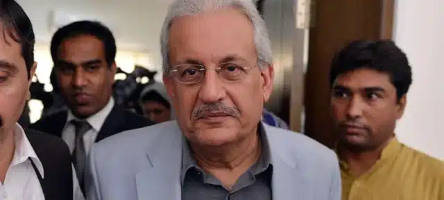 Senator Rabbani Criticizes Caretaker Govt's Bureaucrat Salary Hike