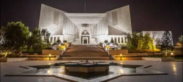 ECP Appeals to Supreme Court Over LHC's RO Appointment Suspension