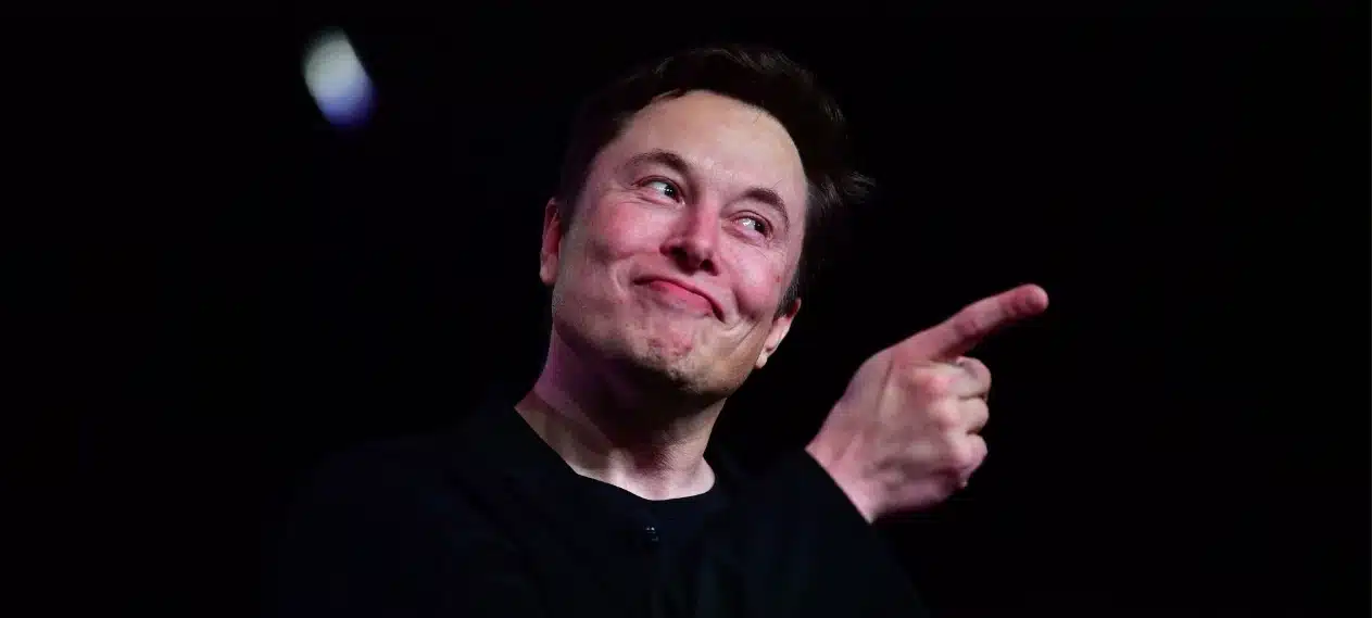Elon Musk mocks Microsoft Word