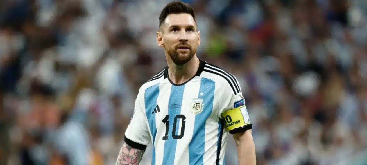 Messi's World Cup 2022 Shirts Auctioned for $7.8 Million