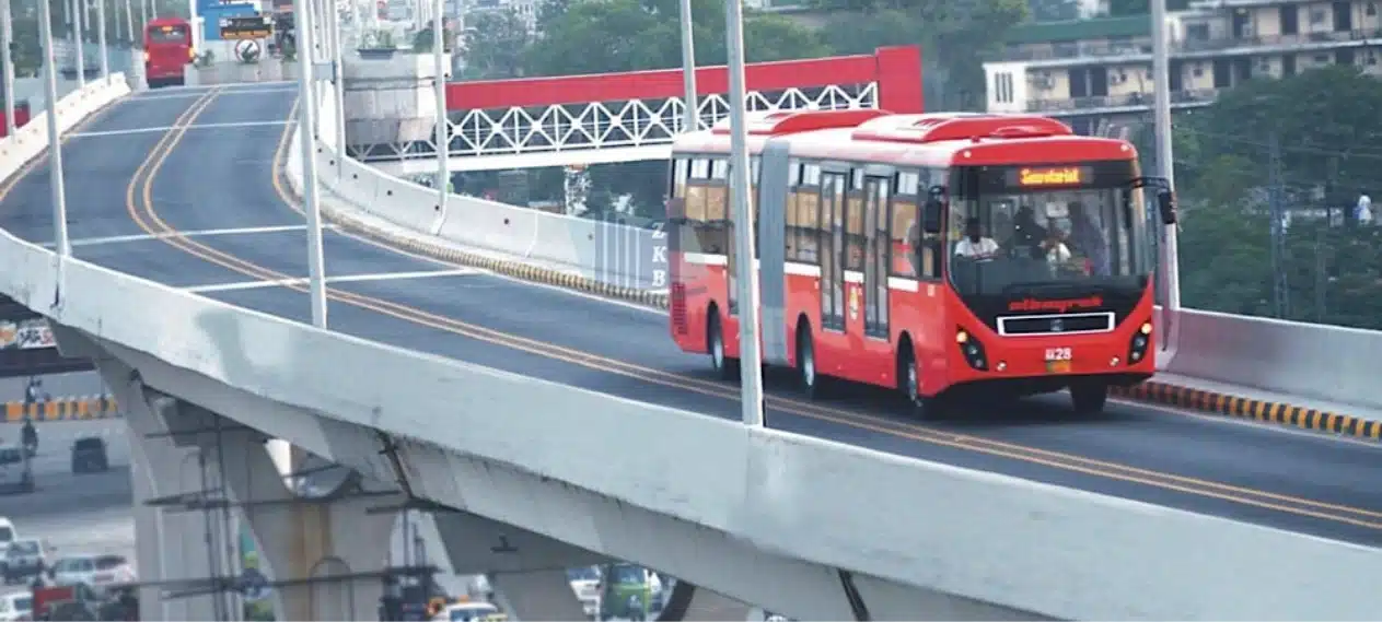 Rawalpindi Metro Bus Track Undergoes Major Repairs After 9 Years