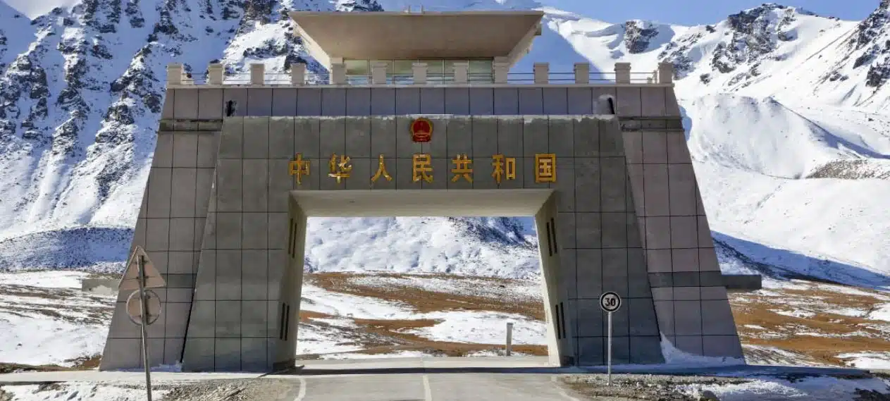 China Temporarily Reopens Khunjerab Pass For Trader Facilitation