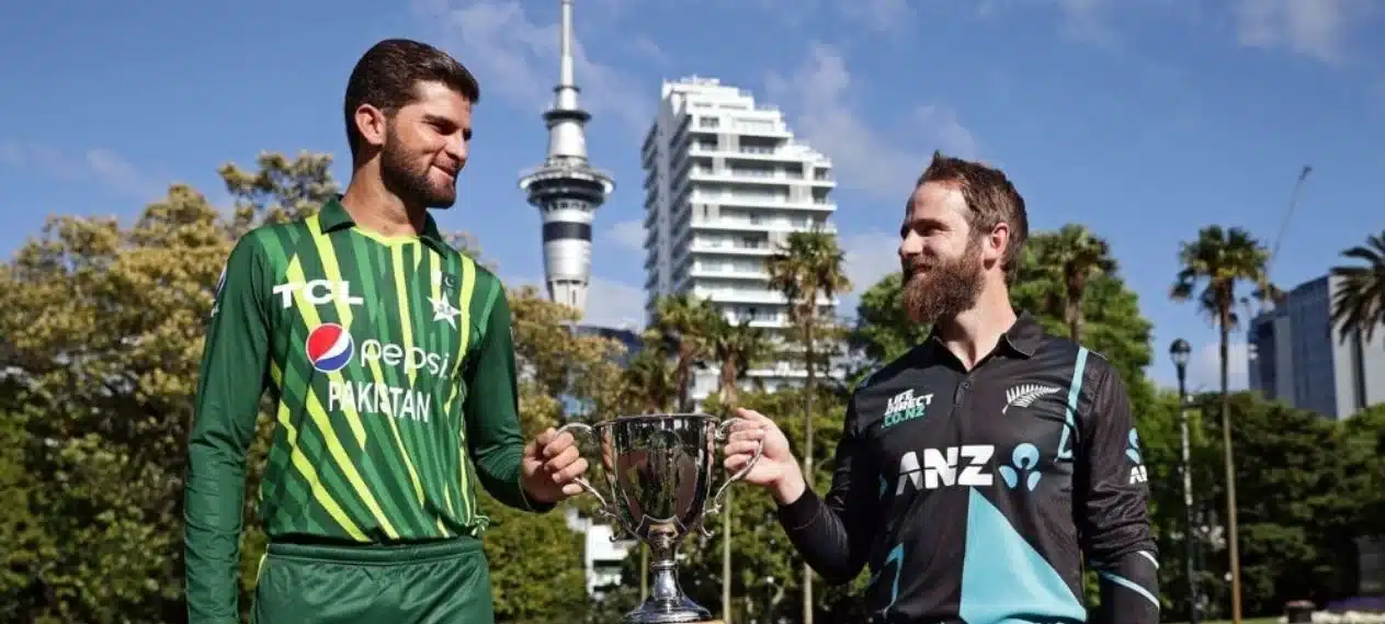 Shaheen, Williamson Reveal Trophy For Pakistan-New Zealand T20I Series