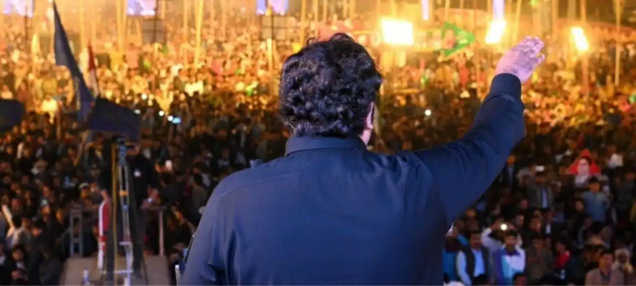 Bilawal Wraps Up Campaign with Fiery Rally in Larkana