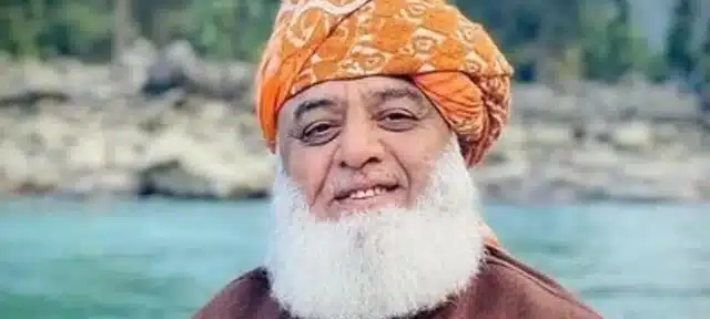 Fazl Backtracks, Claims Mention of Faiz's Name in Vote Of No Confidence Remarks was a Mistake