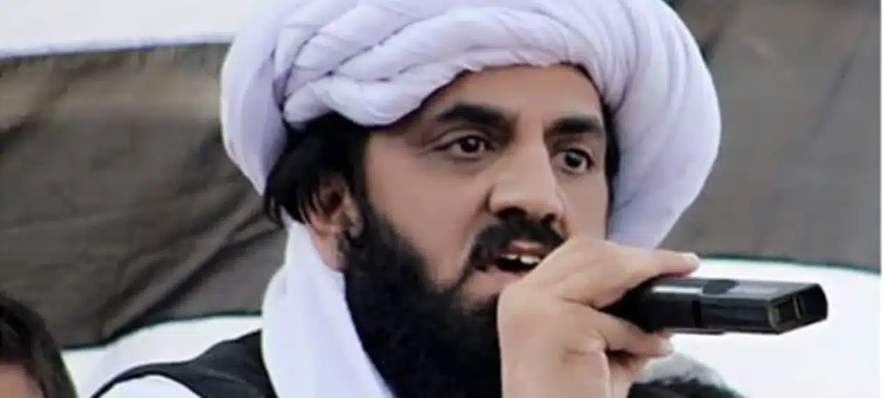 JUI Leader Hafiz Hamdullah Unharmed in Chaman as Car Comes Under Fire