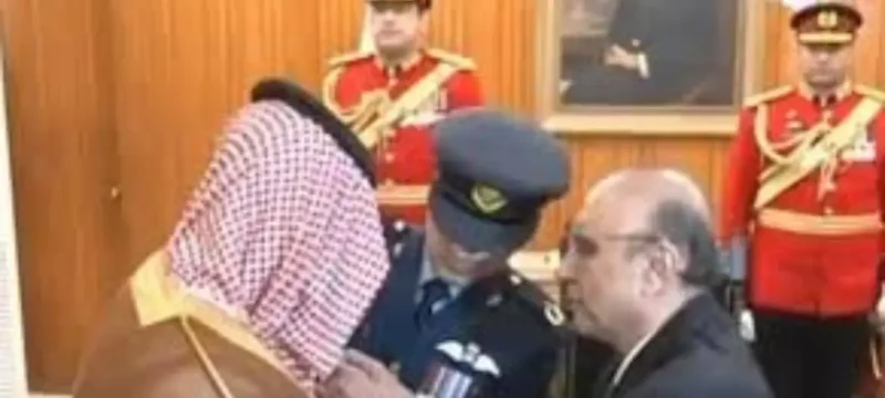 President Zardari Bestows Nishan-i-Pakistan upon Saudi Defense Minister