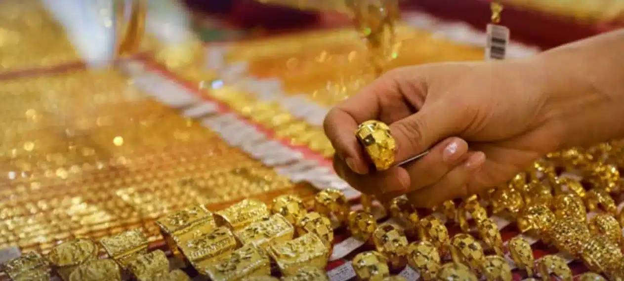 Gold prices in Pakistan dip again – Check latest rates on May 22