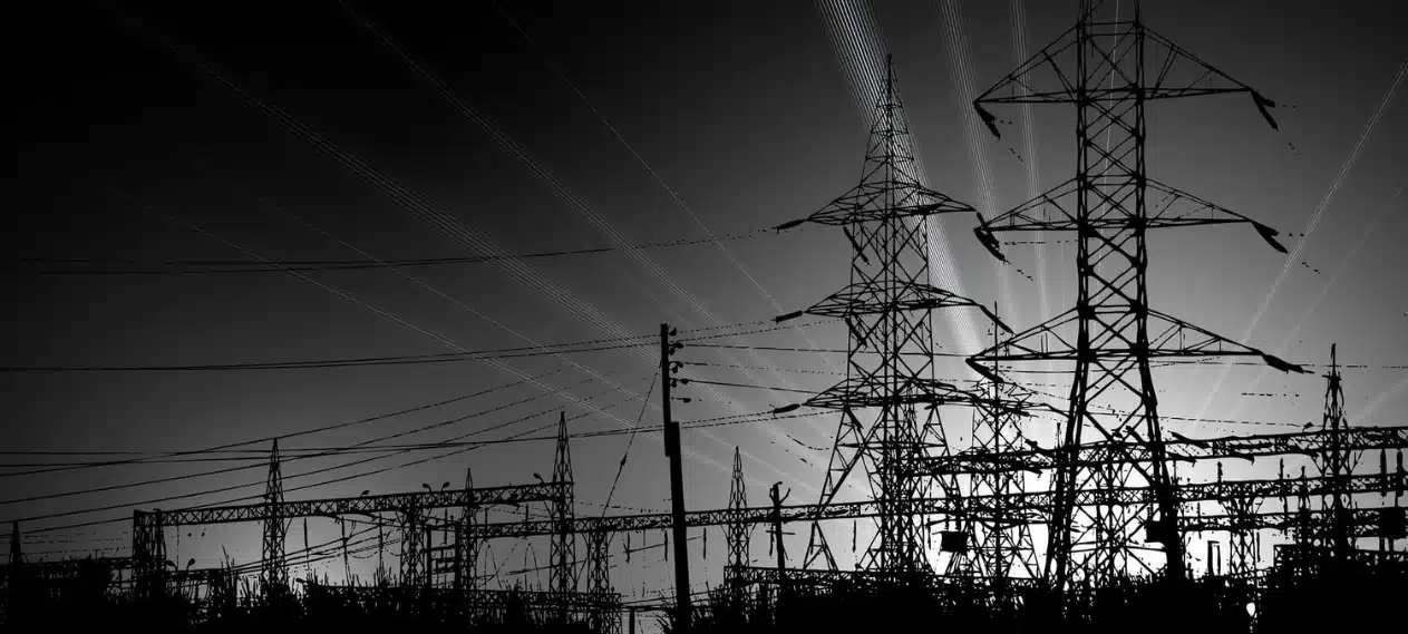 Pakistan Faces Energy Crisis Amid Rising Temperatures and Increasing Demand