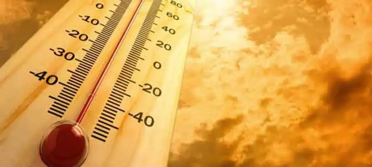 Pakistan is currently experiencing a severe heatwave, prompting the issuance of alerts