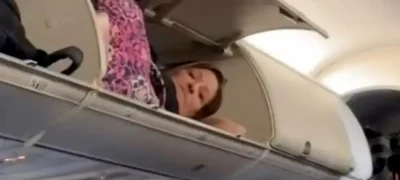 Social Media Users Amused by Woman's Unusual Behavior on Plane