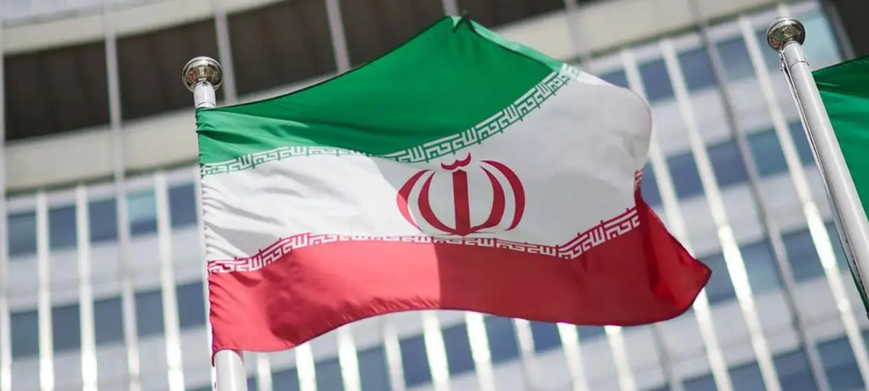 The IAEA board approves a resolution against Iran