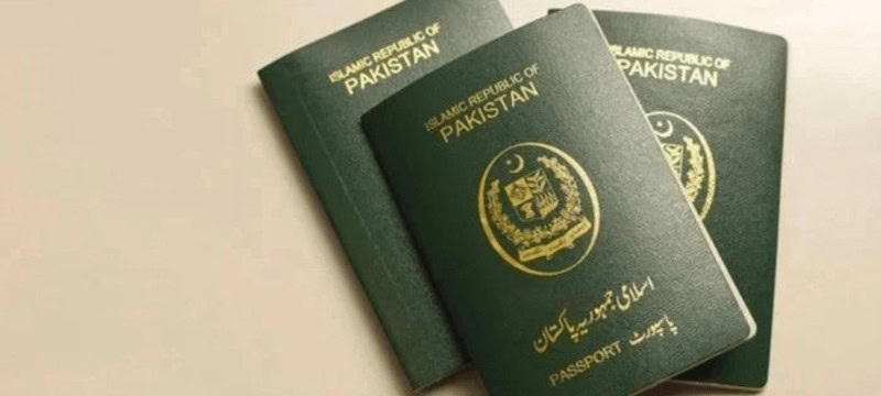 Afghan Arrested in Karachi With Fake Pakistani Passport