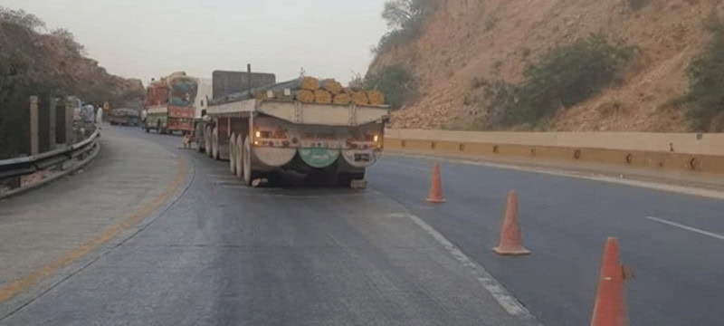 Six Fatalities Reported In Accident Near Kallar Kahar