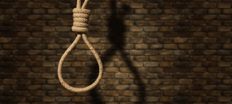 Teenage Girl Commits Suicide due to Messaging App Prohibition