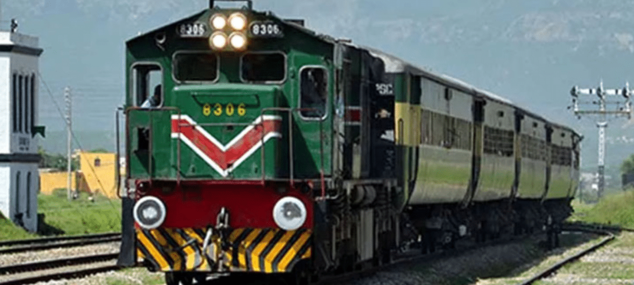 Pakistan Railways Cuts Eid-ul-Azha Fares By 25%