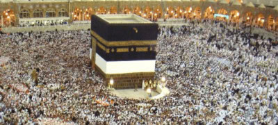 Saudi Arabia Starts Processing Umrah Visas