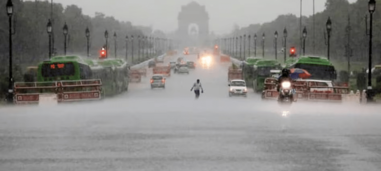 New Delhi Experiences Heavy Rain, Ending The Heatwave