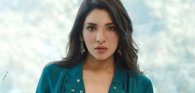 Zhalay Sarhadi Likens Social Media to a Desi Mom