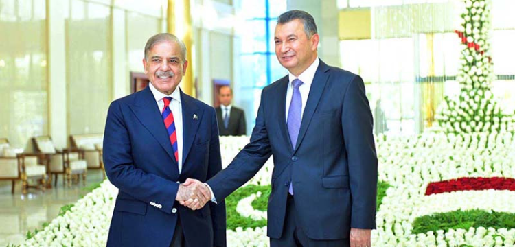 PM Shehbaz Sharif Arrives in Tajikistan for Visit
