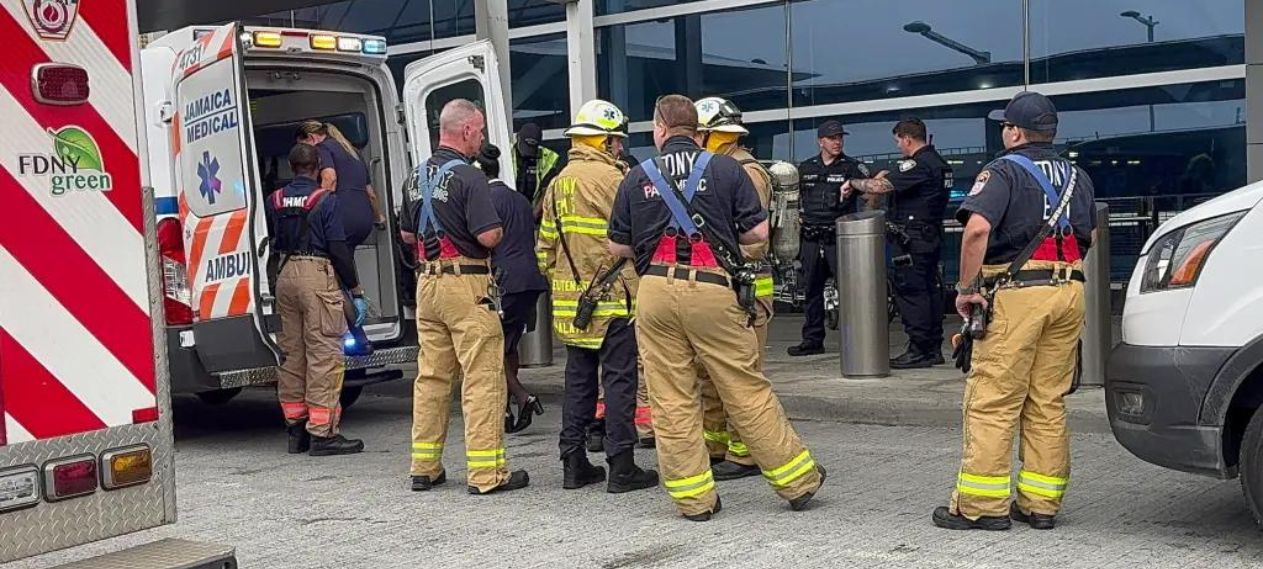 Fire At JFK Airport In New York Injures Nine People And Disrupts Flight Schedules