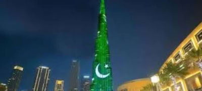 Burj Khalifa illuminated in the Colors of the Pakistani Flag to Celebrate Independence Day