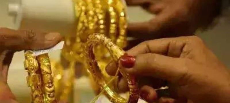 Gold Prices in Pakistan Decline After a Sustained Increase