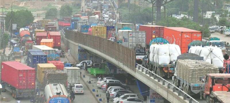 Karachi Residents Block Jehangir Road in Protest Over Water and Power Shortages