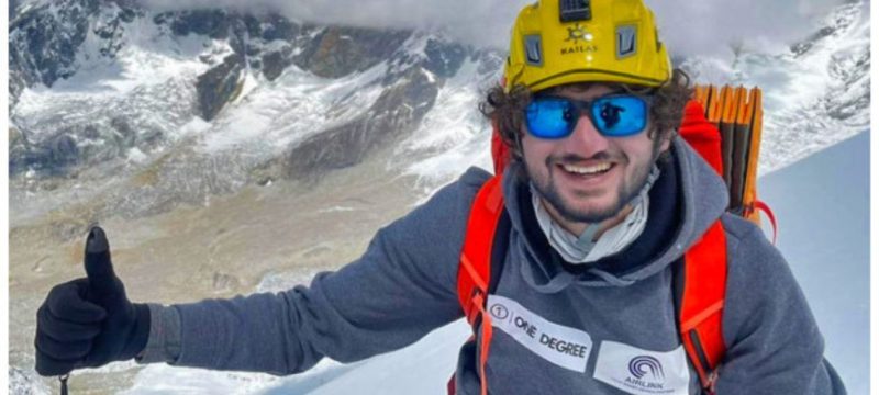 Shehroze Kashif Becomes Youngest Pakistani to Conquer All 14 Peaks