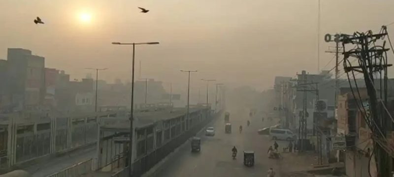 Lahore Air Quality Reaches Dangerously High AQI of Over 1000