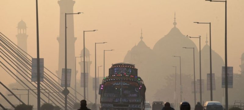 Lahore Ranked 2nd, Karachi 4th in World's Most Polluted Cities