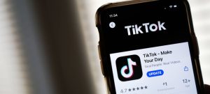 TikTok to Ban Beauty Filters for Users Under 18 Amid Mental Health Concerns