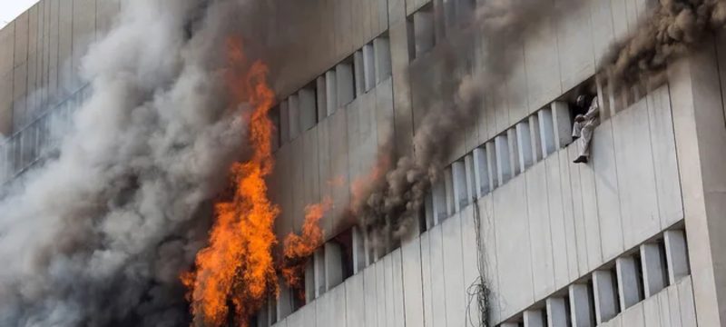 Fire in Ghariyali Building in Saddar Rescues Five, No Casualties Reported