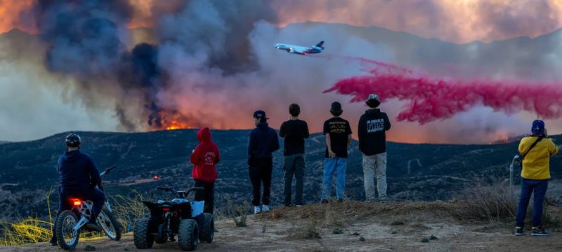 Wildfire Near Los Angeles Expands to 9,400 Acres, Triggers Evacuations