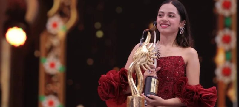 Nitanshi Goel Wins Best Actress Award at IIFA 2025