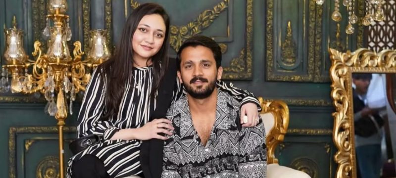 Rajab Butt Faces Criticism for Disrespectful Behavior Toward Wife Emaan