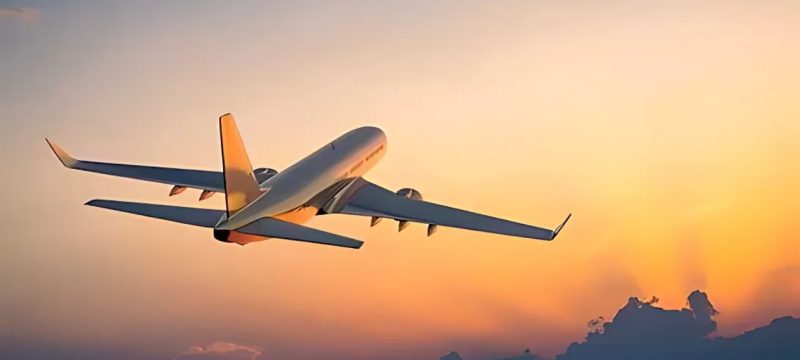 Qatar and Gulf States Reopen Airspace Following Iranian Missile Strikes
